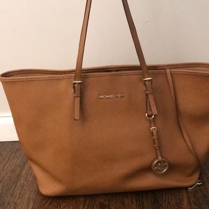 MICHEAL KORS TOTE